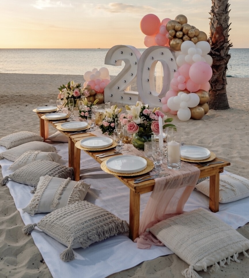 Golden Lush Picnic